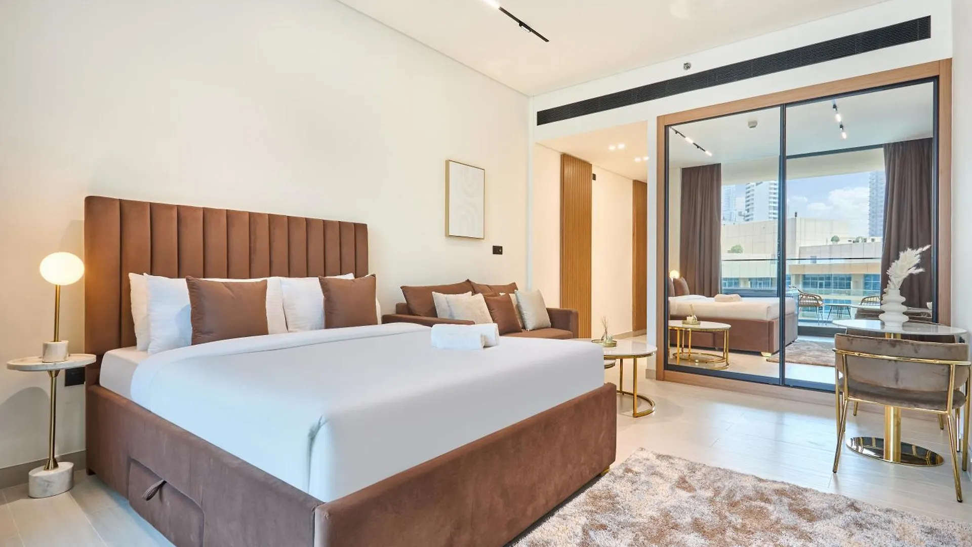 Apartment Aesthetic Studio With Private Jacuzzi! Dubai